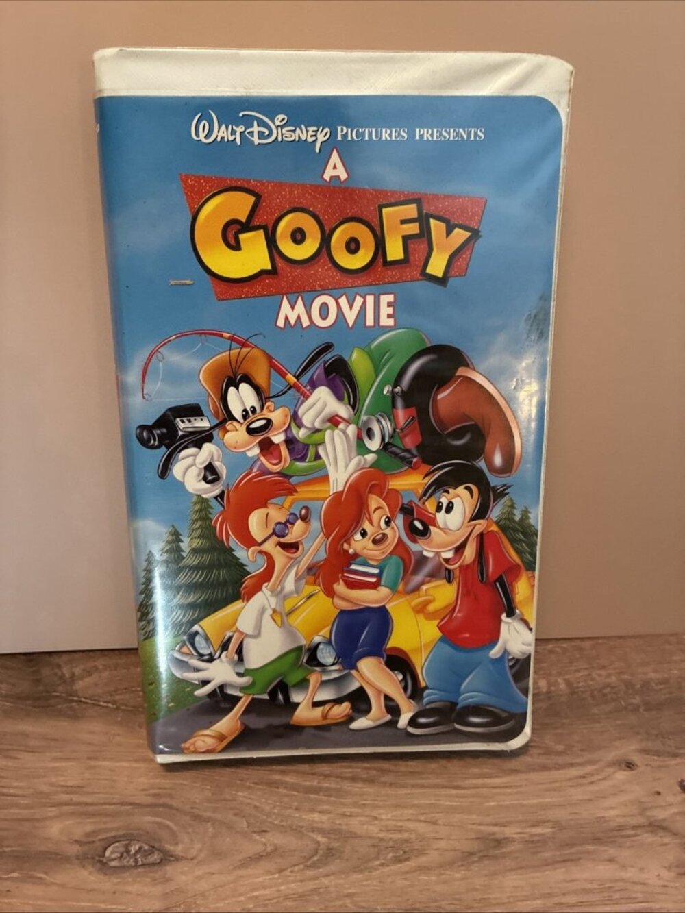 Vintage A Goofy Movie VHS 1995 Walt Disney Home Video Clamshell Goofy Max